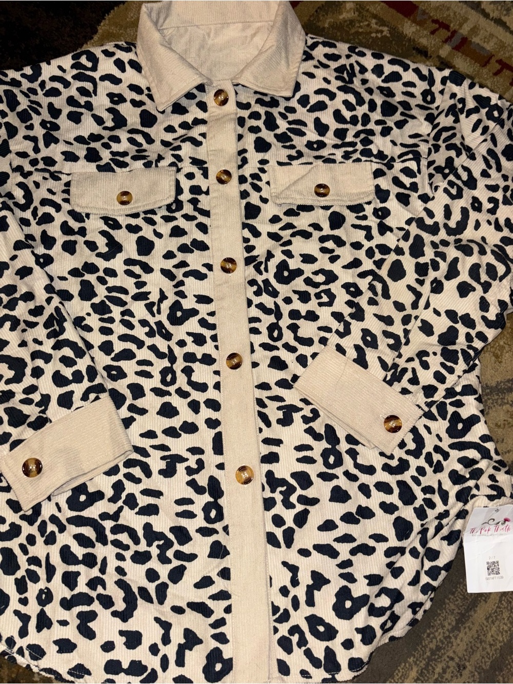 Cream Leopard-Print Button-Front Women's Blazer Shirt - Picture 4 of 7